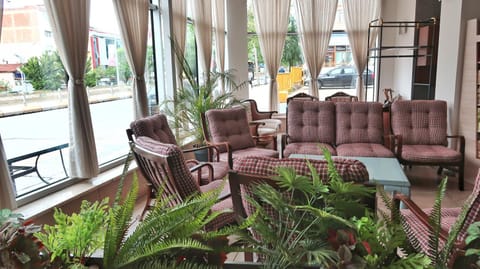 Day, Lobby or reception, Seating area