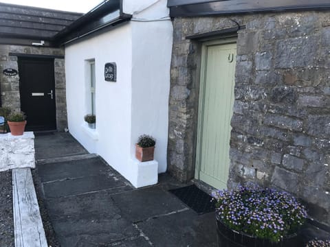 The Old Cottage Bed and Breakfast in County Clare