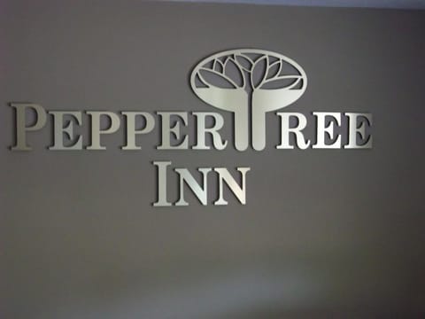 Pepper Tree Inn Hôtel in Beaverton