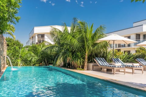 Bayview Beachfront Apartments, in town right on the beach Apartment hotel in Byron Bay