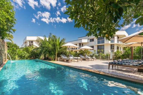 Bayview Beachfront Apartments, in town right on the beach Aparthotel in Byron Bay