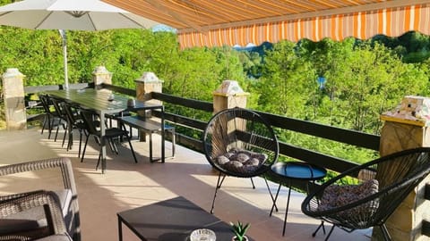 Balcony/Terrace, Garden view