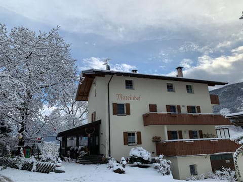 Property building, Winter