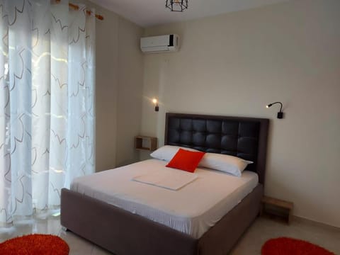 Deni Sea View Apartment Apartment in Vlorë