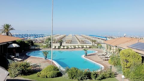 Property building, Patio, Facade/entrance, Bird's eye view, BBQ facilities, Billiard, Bowling, Casino, Darts, Fishing, Garden, Karaoke, Library, Library, Nightclub / DJ, On-site shops, Bathroom, View (from property/room), Balcony/Terrace, Balcony/Terrace, Living room, Lobby or reception, Fitness centre/facilities, Seating area, Floor plan, Dining area, Beach, Aqua park, Diving, Evening entertainment, Bedroom, Communal kitchen, Pool view, Sea view, Street view