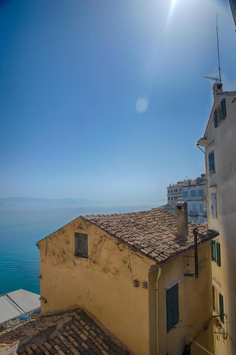 Neighbourhood, Natural landscape, Beach