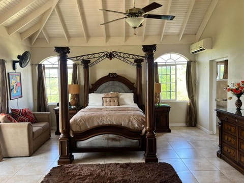 Retreat Guest House Bed and Breakfast in Jamaica