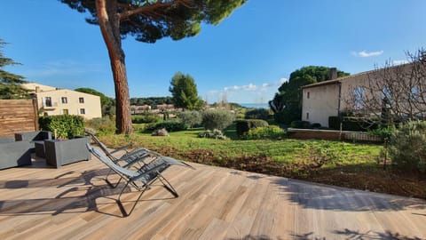 Patio, Garden