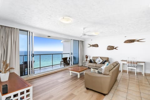 Peninsula 21b Apartment in Surfers Paradise