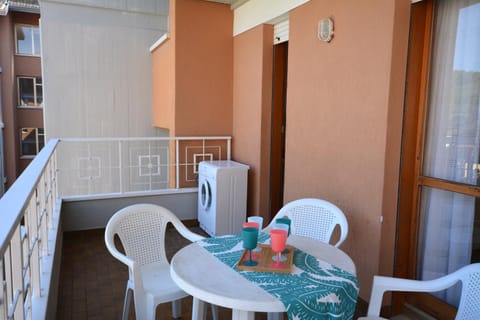 Patio, Balcony/Terrace, Dining area