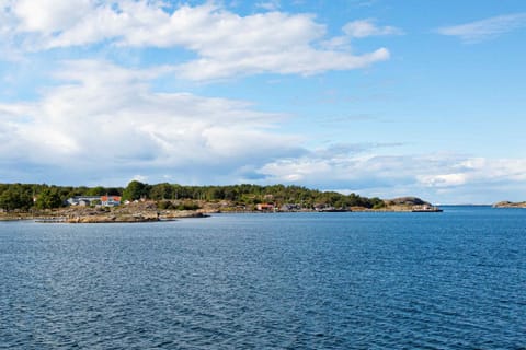 Nearby landmark, Beach, Lake view, Sea view