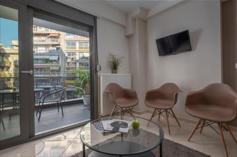 Antigonidon Square Apartment in Thessaloniki