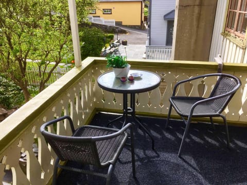 Patio, Balcony/Terrace, Other