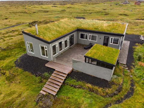 Hvassahraun Cabin by the Sea Villa in Southern Peninsula Region