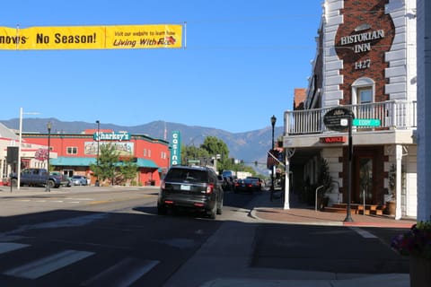 Historian Inn Hotel in Sierra Nevada