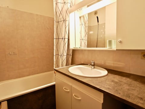 Appartement 2 pièces pour 6 personnes, pied des pistes, plein sud - FR-1-340-149 Apartment in Provence-Alpes-Côte d'Azur