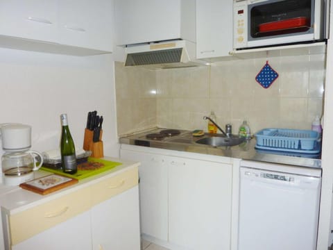 Appartement climatisé avec piscine, 5 couchages, proche commodités, Marseillan - FR-1-387-44 Apartment in Marseillan