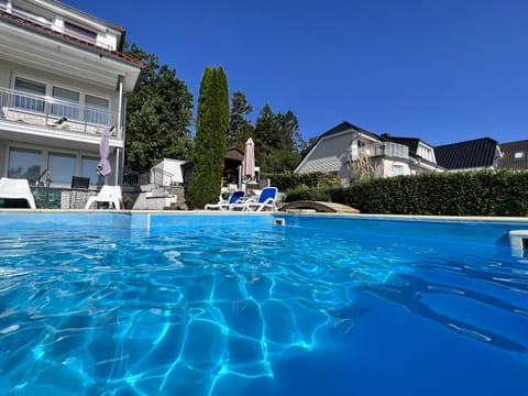 Swimming pool, Open Air Bath
