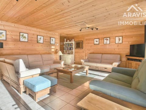 Grand duplex 12 pers, 5 chambres, jardin, wifi, proche du village - FR-1-391-11 Apartment in Le Grand-Bornand