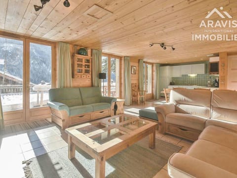 Grand duplex 12 pers, 5 chambres, jardin, wifi, proche du village - FR-1-391-11 Apartment in Le Grand-Bornand