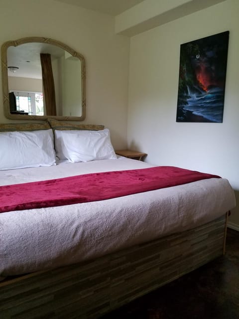 Bed, Decorative detail