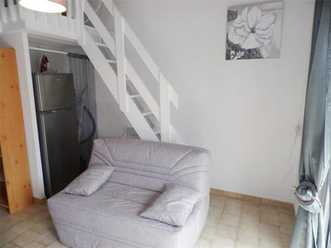 Appartement Climatisé 6 Couchages avec Mezzanine, Piscine et Parking Privé à Marseillan - FR-1-326-452 Apartment in Marseillan