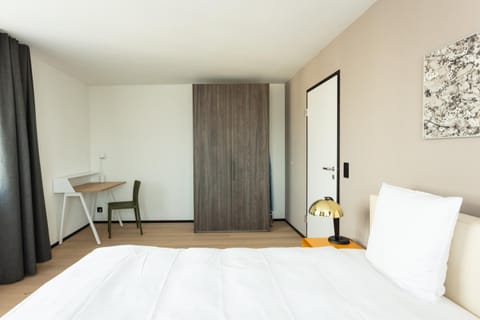 EMA House Serviced Apartments Superior Downtown Condo in Zurich City