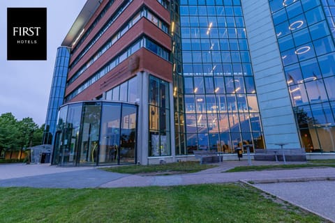 Property building, Facade/entrance