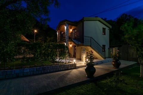 Ethno Lodge AB Capanno nella natura in Podgorica Municipality, Montenegro