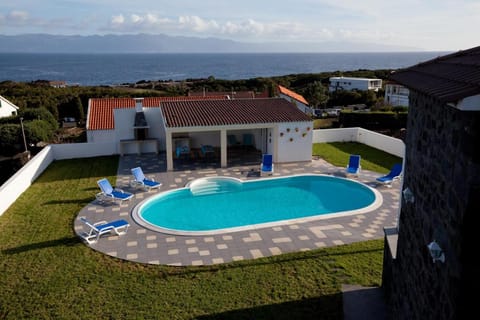 Pico Dreams - Sportfish Bed and Breakfast in Azores District