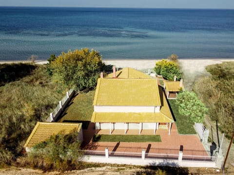 Beach, Beach, Sea view, Location