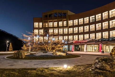 Property building, Night, On site, Time of day