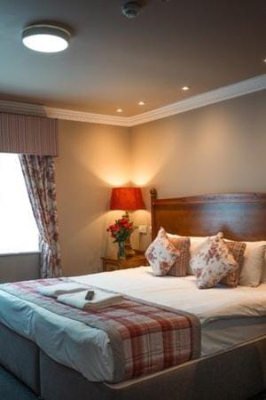 The Atherstone Red Lion Hotel Hotel in North Warwickshire District