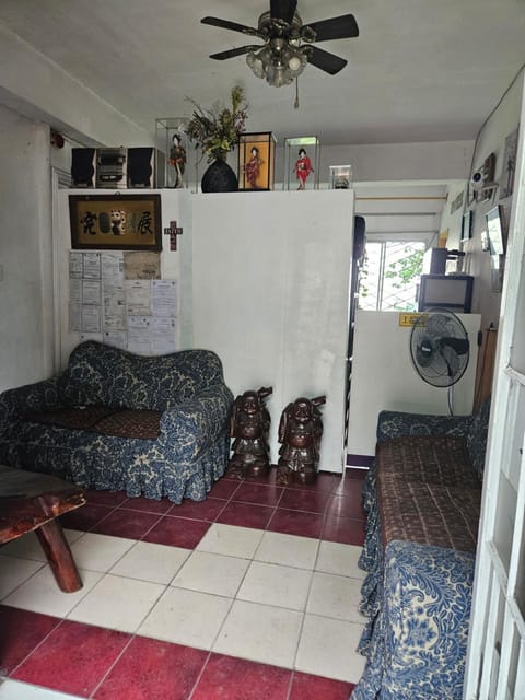 Antipolo Budget Hostel,Family Rooms Hostel in Antipolo