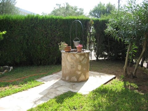 Chalet con piscina House in Baix Ebre