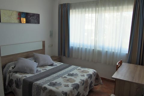 Hostal El Trovador Bed and Breakfast in Marina Baixa