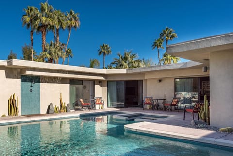The Biskra House Haus in Rancho Mirage