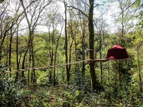 Woody Park Campground/ 
RV Resort in Normandy