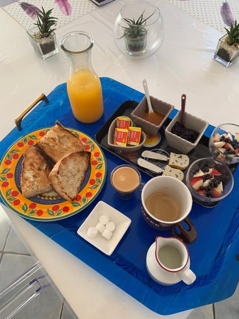 Dining area, Breakfast, Buffet breakfast