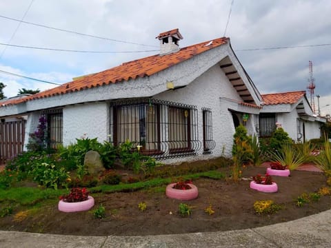 Property building, Day, Garden