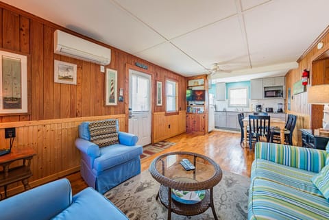 Bennett's Bungalow House in Nags Head