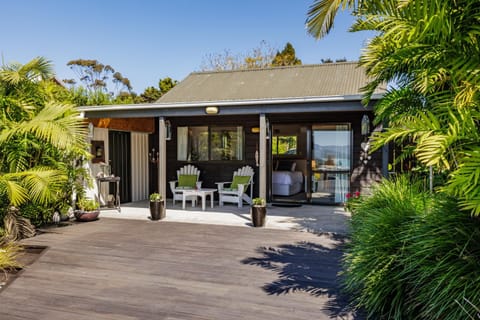 Property building, Patio, Garden, Garden view