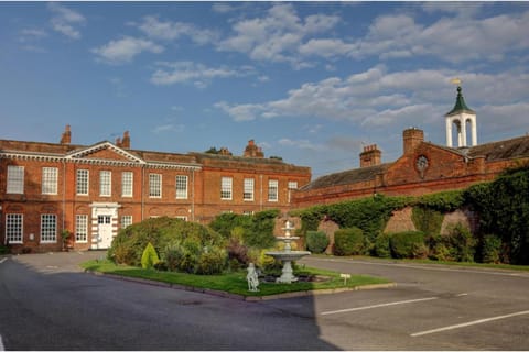 SK Baylis House Hotel Hotel in Slough