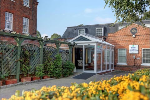 SK Baylis House Hotel Hotel in Slough