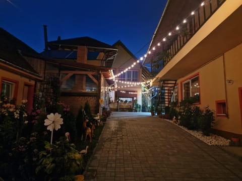 Inner courtyard view