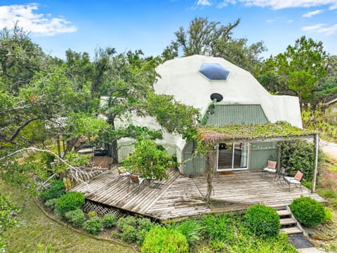 Dome River House House in Canyon Lake