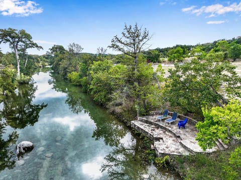 Dome River House House in Canyon Lake