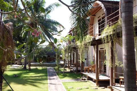 Tentacle Bali Campingplatz /
Wohnmobil-Resort in Nusapenida