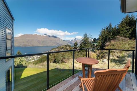 Brand New One Bedroom Apartment Apartment in Queenstown