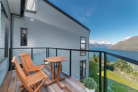 Brand New One Bedroom Apartment Apartment in Queenstown